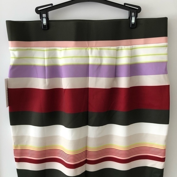 Eloquii Striped Pencil Midi Skirt 16 - Picture 4 of 12